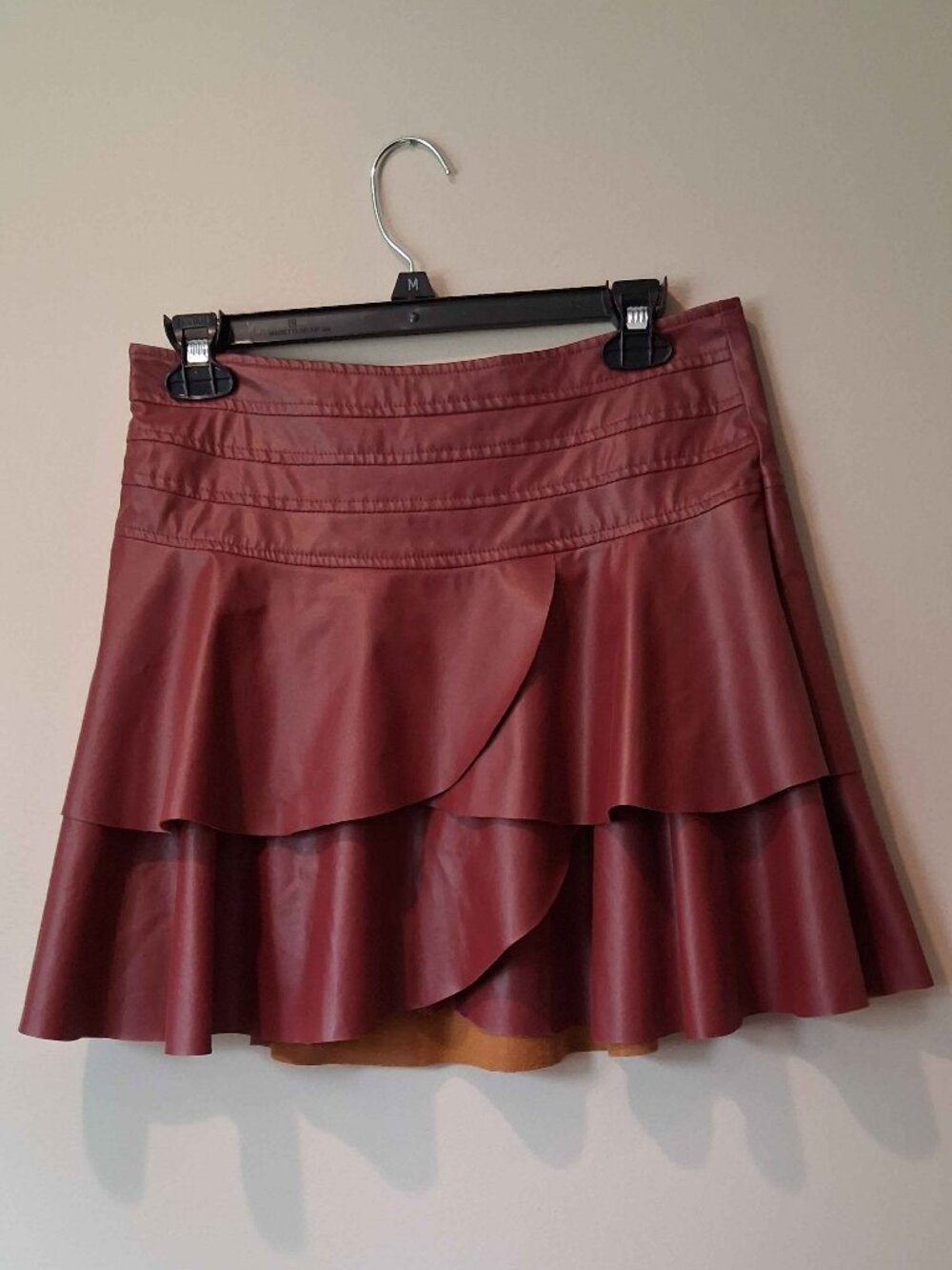 Unbranded Burgandy Ruffled/Pleated Mini Skirt Size Medium Faux Leather Skirt